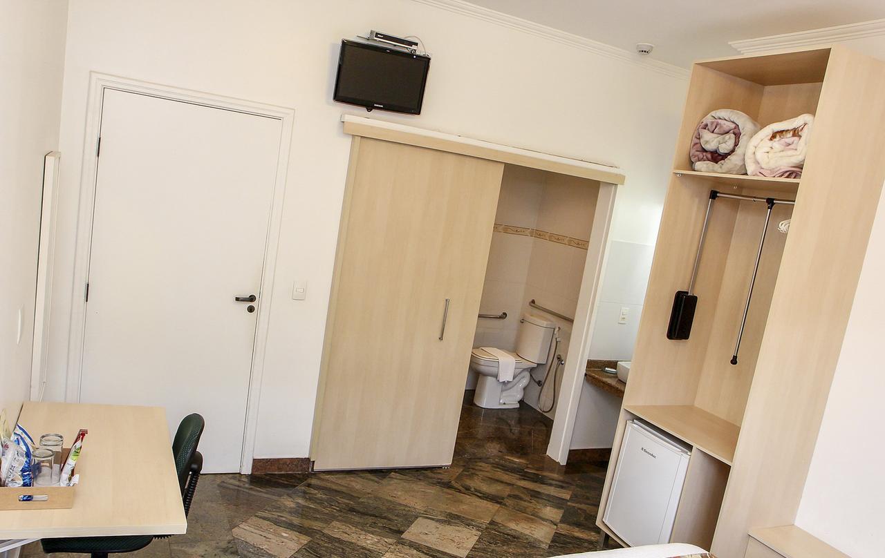 Holambra Garden Hotel Экстерьер фото A room at the hostel